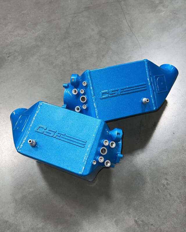 CSF 12-16 BMW M5 (F10) / 12-18 BMW M6 (F06/F12/F13) Twin Charge-Air-Cooler Set - Caliper Blue Candy