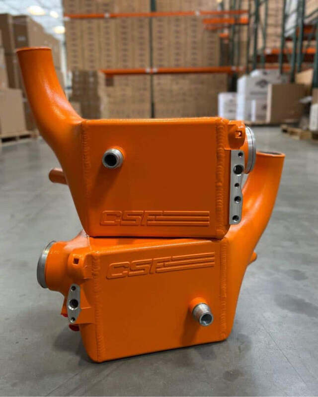 CSF 16-21 BMW M5 (F90) / 17-21 BMW M8 (F91/F92/F93) Twin Charge-Air-Cooler Set - Fire Orange Matte